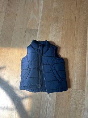 Old Navy frosty puffer vest